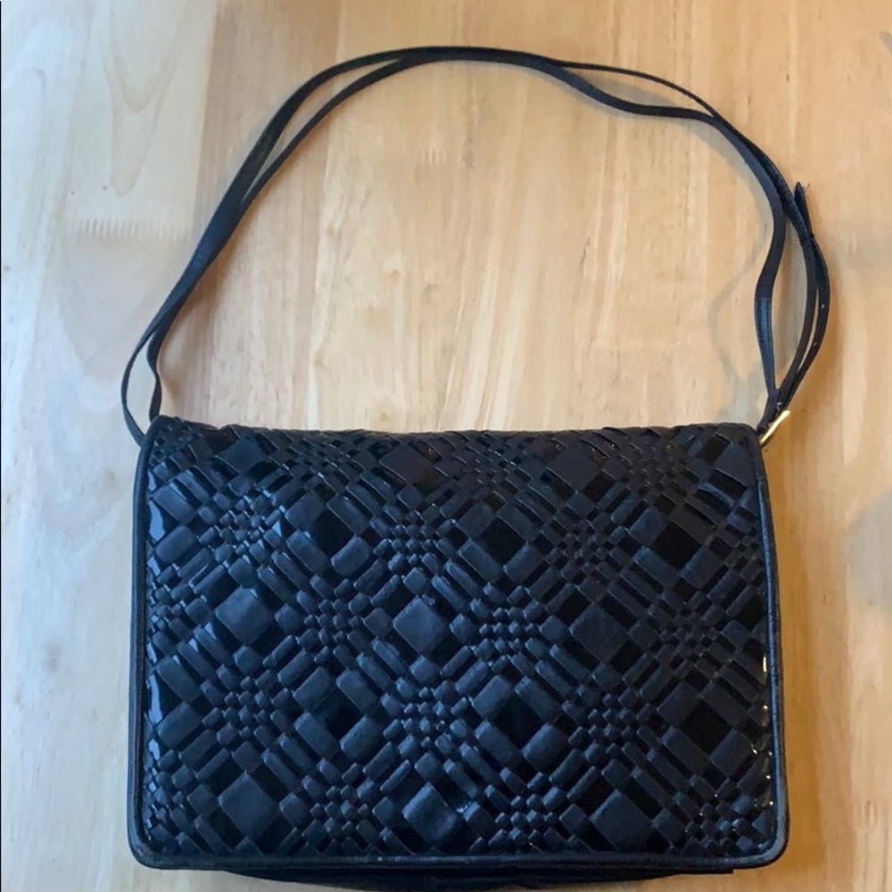 Vintage black textured/woven purse